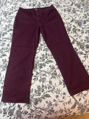 Lee burgundy 10 petite  business casual pants